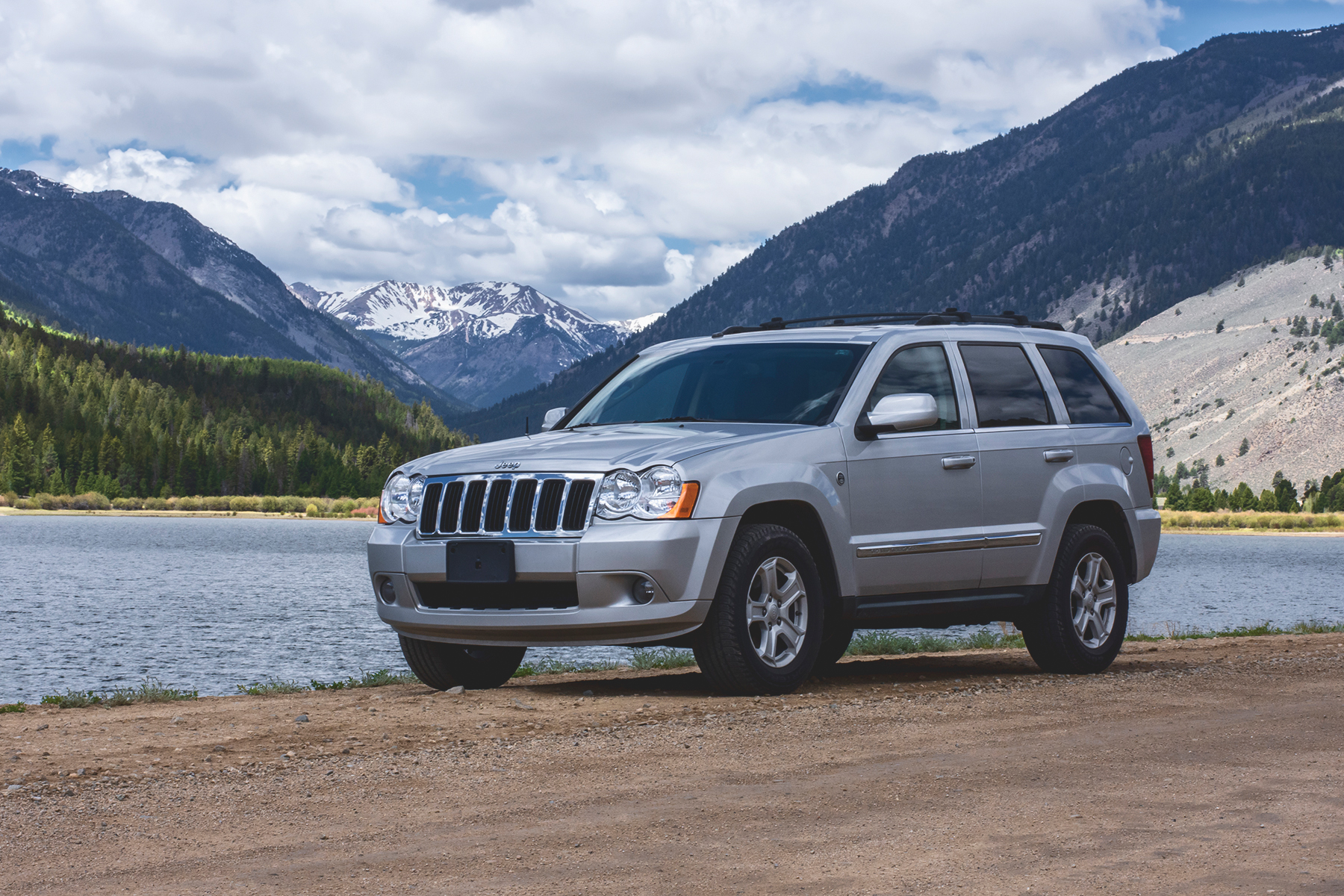 2020_mark_s_pape_design_photography_jeep_jeep-grand-cherokee_vehicle-photography